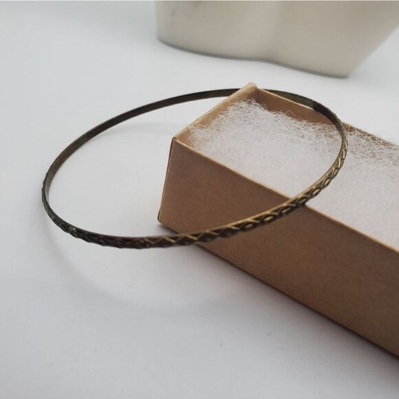 Aztecā bronzedāsimplisticĀ braceletābangle - Picture 1 of 2